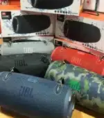 Parlante JBL Xtreme 3 RGB Multifunción